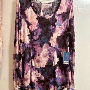NWT Simply Vera Wang - Purple and Pink Floral Blouse